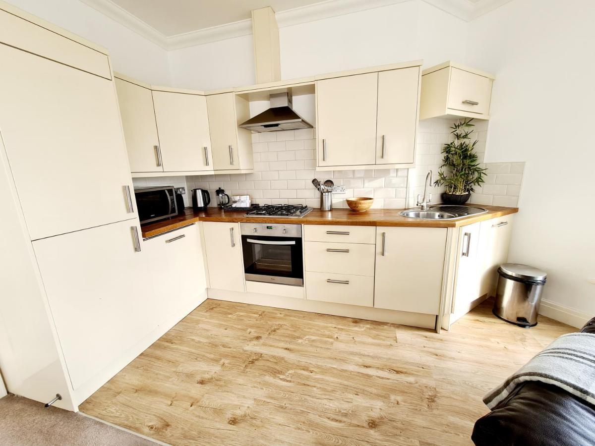 Vitamin Sea Beachfront Apartment Ramsgate - Sleeps 4 Exterior foto