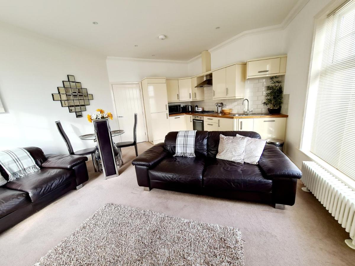 Vitamin Sea Beachfront Apartment Ramsgate - Sleeps 4 Exterior foto